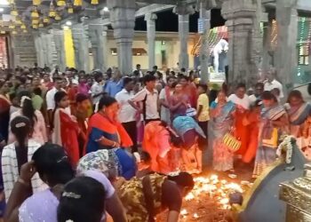 வழுவூர் வளையாம்பட்டினம் பாலமுருகன் ஆலயத்தில் 42-ம் ஆண்டு சித்ரா பௌர்ணமி மகோத்ஸவ உற்சவ திருக்கல்யாண வைபவம்