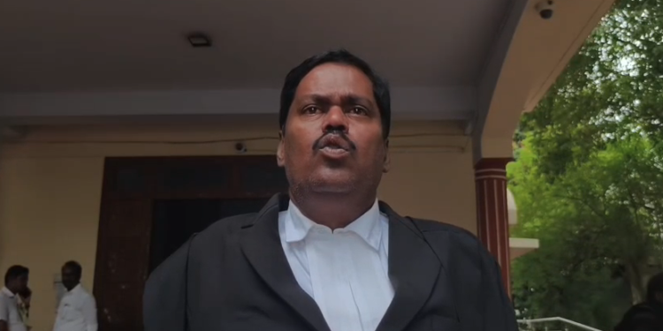 திருப்பத்தூர் நீதிமன்றத்தில் பழுதாகியுள்ள LIFTசரிசெய்ய கோரி வழக்கறிஞர்கள் & பொதுமக்கள் கோரிக்கை