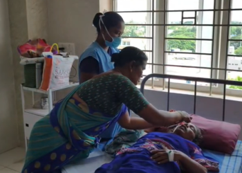 கந்திலி காணமல் போன இளம் பெண் குறித்து காவல் நிலையத்தில் புகார் அளித்தும் நடவடிக்கை எடுக்காததால் தயார் தற்கொலை முயற்சி