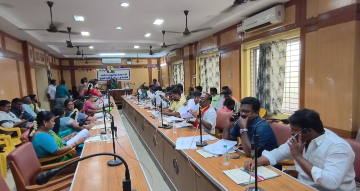 காவலரை சுத்தியலால்  தாக்கிய வழக்கில் ரௌடிக்கு திருவாரூர் நீதிமன்றம் 20 ஆண்டுகள் சிறை தண்டனை