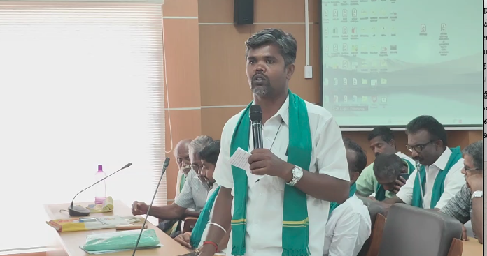 வண்டல் மண் எடுப்பதில் முறைகேடு நடைபெறுவதை அதிகாரிகள் கண்டுகொள்ளவில்லை என 13 லட்சம் அபராதம் திணறிய அதிகாரிகள்