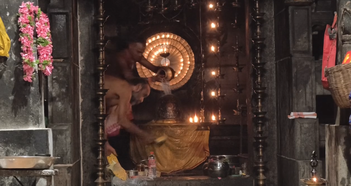 முதலமைச்சர் பிறந்தநாள் விழா மாணவர்களுக்கு கல்வி உதவித்தொகை, பயனாளிகளுக்கு நலத்திட்டங்கள்