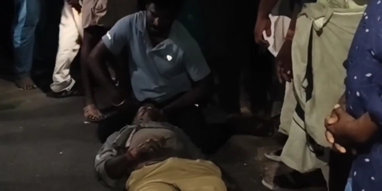 முன்னாள் அமைச்சர் காமராஜை கடுமையாக வெளுத்தடுத்த புதிய அதிமுக மாவட்ட செயலாளர் ஆர்.டி மூர்த்தி