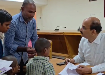மயிலாடுதுறை நீதிமன்ற வளாகத்தில் 1093 வழக்குகளில் 1கோடியே 95 லட்சம் ரூபாய்க்கு சமரசத் தீர்வு