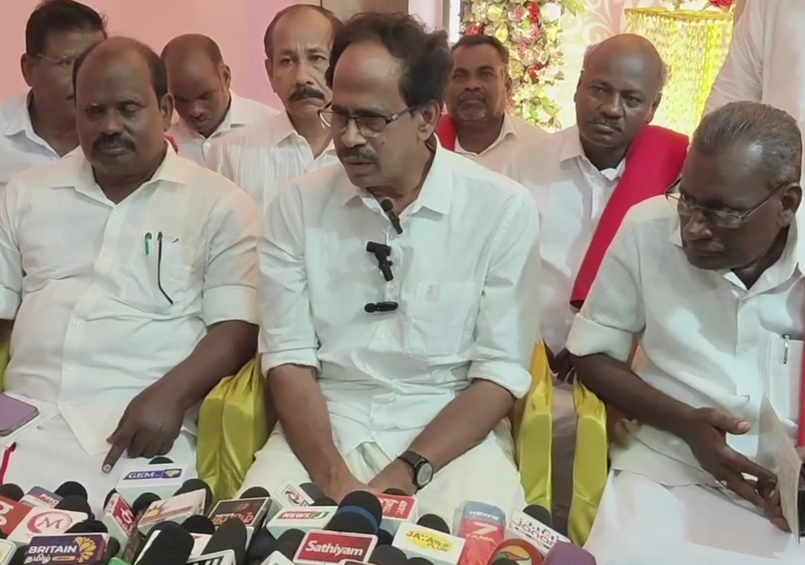மயிலாடுதுறை நீதிமன்ற வளாகத்தில் 1093 வழக்குகளில் 1கோடியே 95 லட்சம் ரூபாய்க்கு சமரசத் தீர்வு
