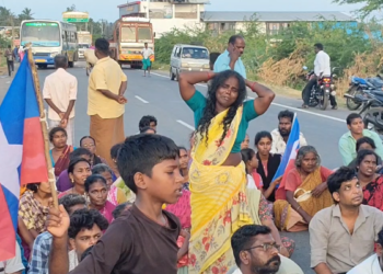 விழுப்புரம் நகராட்சி கூட்டத்தில் உதயநிதி ஸ்டாலின் படத்திற்கு எதிர்ப்பு – அதிமுக, காங்கிரஸ் உறுப்பினர்கள் அமளி