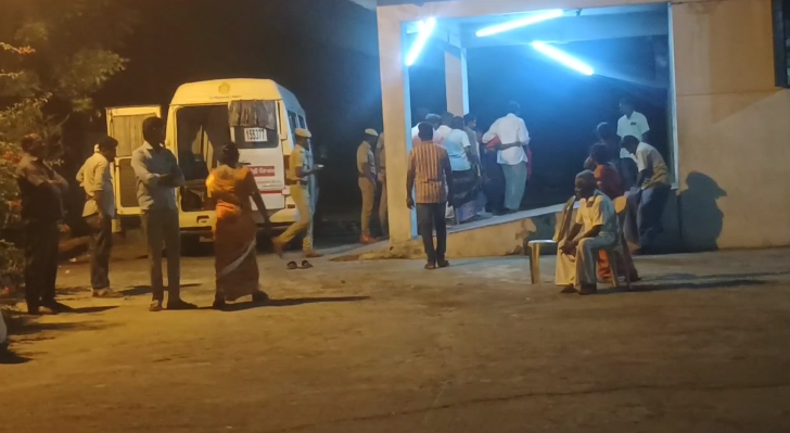 விழுப்புரம் நகராட்சி கூட்டத்தில் உதயநிதி ஸ்டாலின் படத்திற்கு எதிர்ப்பு – அதிமுக, காங்கிரஸ் உறுப்பினர்கள் அமளி