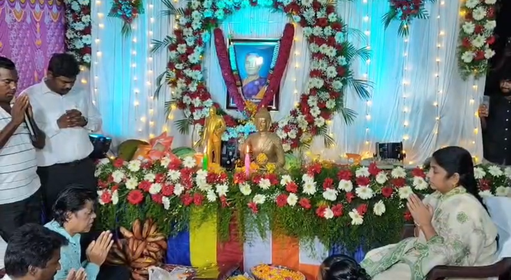 விழுப்புரம் நகராட்சி கூட்டத்தில் உதயநிதி ஸ்டாலின் படத்திற்கு எதிர்ப்பு – அதிமுக, காங்கிரஸ் உறுப்பினர்கள் அமளி
