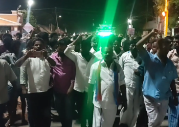 நீட் தேர்வில் ஏற்பட்ட குளறுபடிகளுக்கு காரணமாக இருந்த தர்மேந்திர பிரதான் பதவி விலக ஆர்ப்பாட்டம்
