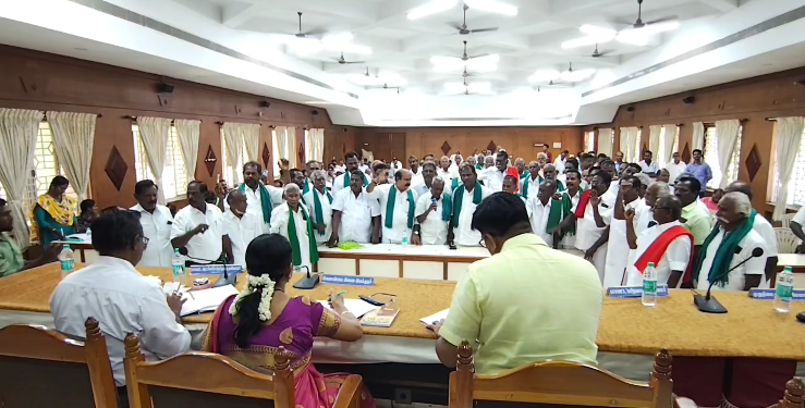 நீட் தேர்வில் ஏற்பட்ட குளறுபடிகளுக்கு காரணமாக இருந்த தர்மேந்திர பிரதான் பதவி விலக ஆர்ப்பாட்டம்