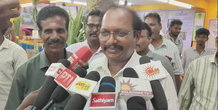 நீட் தேர்வில் ஏற்பட்ட குளறுபடிகளுக்கு காரணமாக இருந்த தர்மேந்திர பிரதான் பதவி விலக ஆர்ப்பாட்டம்