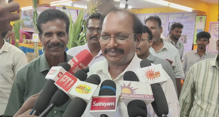 நீட் தேர்வில் ஏற்பட்ட குளறுபடிகளுக்கு காரணமாக இருந்த தர்மேந்திர பிரதான் பதவி விலக ஆர்ப்பாட்டம்