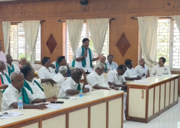 திருவாரூரில் ஆட்டோ தொழிற்சங்க தலைவர்கள் மீது போடப்பட்ட பொய் வழக்குகளை வாபஸ் வாங்க CITUசார்பில் ஆர்ப்பாட்டம்