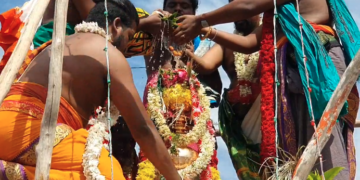 சீர்காழி சின்னம்மாள் அம்பிகை கோவில் கும்பாபிஷேகம்- திரளான  பக்தர்கள்  தரிசனம்