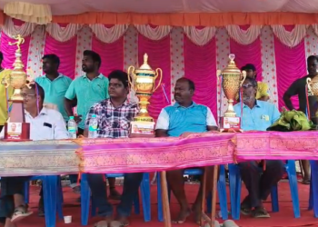 விழுப்புரம் கால்பந்தாட்ட வீரர்.மைக்கல்ராஜ் 5-ம் ஆண்டு நினைவு தினம் & முன்னாள் கால்பந்தாட்ட வீரர் முகமது ஹனிபா நினைவையொட்டி, மாநில அளவிலான ஏழ்வர் கால்பந்தாட்ட போட்டி