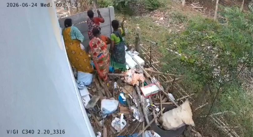 பெண் ஒருவருக்கு சொந்தமான இடத்தை கையகப்படுத்த முயற்சி புகாரை காவல்துறையினர் எடுக்க மறுத்ததாக பரபரப்பு புகார்
