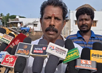 காலையில் கல்லூரி படிப்பு, மாலையில் கீரை வியாபாரம் இளைஞர் பற்றிய செய்தி தொகுப்பு