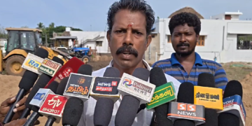 காலையில் கல்லூரி படிப்பு, மாலையில் கீரை வியாபாரம் இளைஞர் பற்றிய செய்தி தொகுப்பு