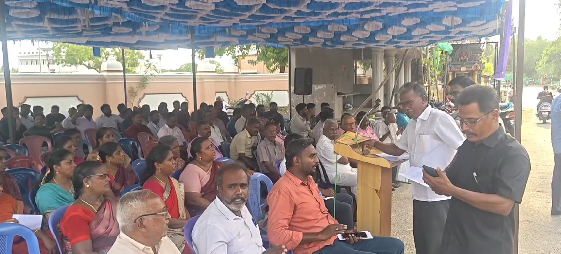 புதிய சுகாதார காப்பீடு திட்டத்தில் சந்தா தொகையை உயர்த்திய தமிழக அரசின் முடிவை கண்டித்து ஆர்ப்பாட்டம்