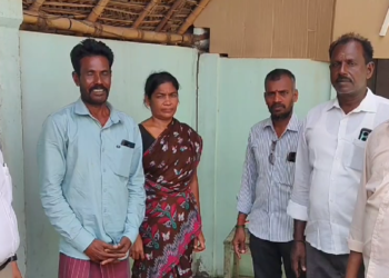 மயிலாடுதுறை அருகே மின்கசிவு காரணமாக கூரை வீடு தீக்கிரை வீட்டு உபயோக பொருட்கள் வழங்கி ஆறுதல்