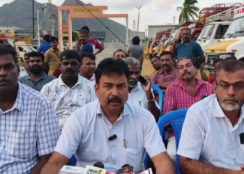 கன்னியாகுமரி மாவட்டம்: நாளை முதல் கோழி கடைகளை அடைத்து காலவரையற்ற வேலை நிறுத்த போராட்டத்தை தற்காலிகமாக வாபஸ்