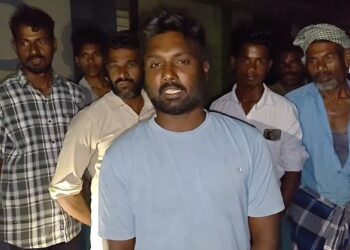 திருமுல்லைவாசல் அரசுமாதிரி மேல்நிலைப்பள்ளியில் போதைப்பொருள்கள் ஒழிப்பு ஆட்சியர் ஸ்ரீகாந்த் தலைமையில் விழிப்புணர்வு