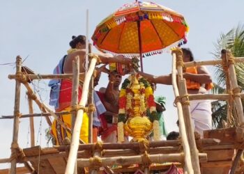 திருமுல்லைவாசல் அரசுமாதிரி மேல்நிலைப்பள்ளியில் போதைப்பொருள்கள் ஒழிப்பு ஆட்சியர் ஸ்ரீகாந்த் தலைமையில் விழிப்புணர்வு