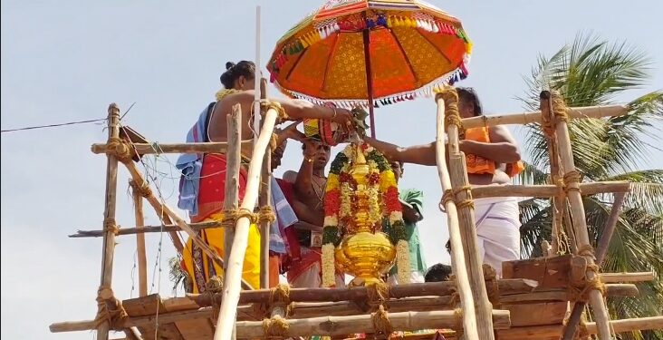 திருமுல்லைவாசல் அரசுமாதிரி மேல்நிலைப்பள்ளியில் போதைப்பொருள்கள் ஒழிப்பு ஆட்சியர் ஸ்ரீகாந்த் தலைமையில் விழிப்புணர்வு
