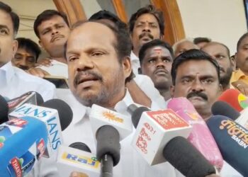 ADMKமுன்னாள் அமைச்சர் CV.சண்முகம் அவருடைய அண்ணன் ராதாகிருஷ்ணன் உள்ளிட்ட 6 பேர் மீது புகார்