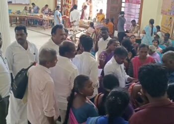ADMKமுன்னாள் அமைச்சர் CV.சண்முகம் அவருடைய அண்ணன் ராதாகிருஷ்ணன் உள்ளிட்ட 6 பேர் மீது புகார்
