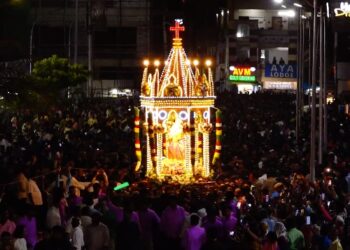 சீர்காழியில் ஓட்டுநர் பயிற்சி பள்ளி உரிமையாளர் தன்னிடம் பயிற்சி பெறும் பெண்களுக்கு பாலியல் தொல்லை