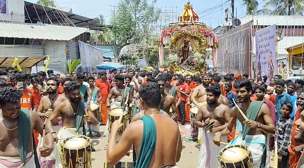 இரவில் திடீரென்று பிரதமர் நரேந்திர மோடி உருவ பொம்மை எரிப்பு இந்திய ஜனநாயக வாலிபர் சங்கத்தினரை கைது