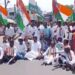 இரவில் திடீரென்று பிரதமர் நரேந்திர மோடி உருவ பொம்மை எரிப்பு இந்திய ஜனநாயக வாலிபர் சங்கத்தினரை கைது