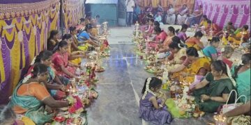அறுபத்துமூவர் பேட்டையில் ஸ்ரீ சப்த மாதா என்கிற பிடாரி அம்மன் கோவிலில் ஆஷாட நவராத்திரியை முன்னிட்டு திருவிளக்கு பூஜை