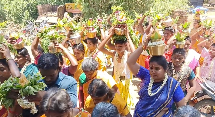 மயிலாடுதுறை உள்ள கழனிவாசல் காவல் சோதனை சாவடியில் Gpay50 ரூபாய் லஞ்சம் பெற்றதாக குற்றச்சாட்டு