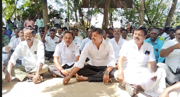 புழல் காவல்துறையுடன் இணைந்து பள்ளி மாணவ மாணவியர் நடத்திய போதை தடுப்பு விழிப்புணர்வு பேரணி
