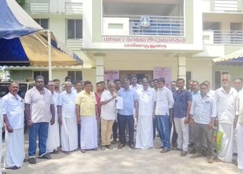 மதுராந்தகம் ஒன்றியத்துக்கு உட்பட்ட தச்சூர் கிராமத்தில் ஒரு மாத காலத்திற்கும் மேலாக சரியாக குடிநீர் வராததால் சாலை மறியல்