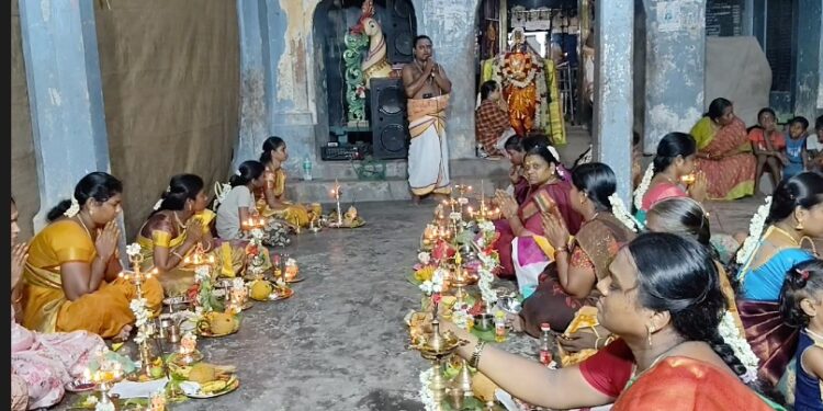 மதுராந்தகம் ஒன்றியத்துக்கு உட்பட்ட தச்சூர் கிராமத்தில் ஒரு மாத காலத்திற்கும் மேலாக சரியாக குடிநீர் வராததால் சாலை மறியல்