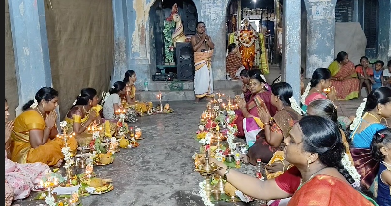 மதுராந்தகம் ஒன்றியத்துக்கு உட்பட்ட தச்சூர் கிராமத்தில் ஒரு மாத காலத்திற்கும் மேலாக சரியாக குடிநீர் வராததால் சாலை மறியல்