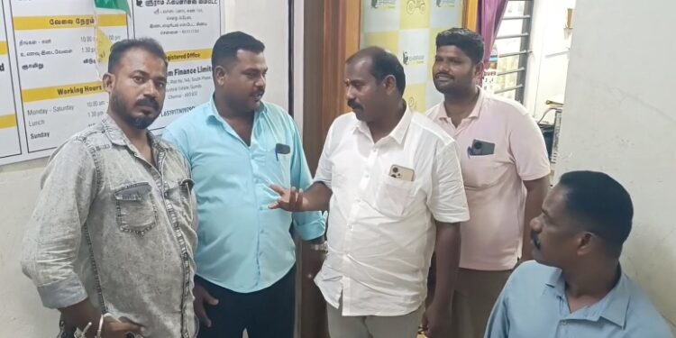 விழுப்புரம் மாவட்டத்தில் வருகிற 31-ந் தேதி முதல் 1,500 கறிக்கோழி கடைகள் காலவரையற்ற அடைப்பு