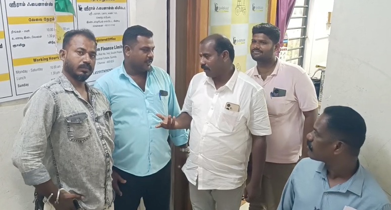 விழுப்புரம் மாவட்டத்தில் வருகிற 31-ந் தேதி முதல் 1,500 கறிக்கோழி கடைகள் காலவரையற்ற அடைப்பு