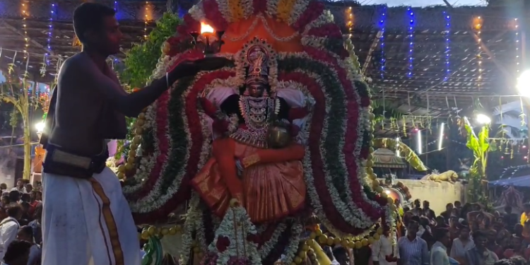 நாகையில் எம்பி தலைமையில் நடைபெற்ற ஆர்ப்பாட்டத்தில் மது போதையில் அலப்பறையில் ஈடுபட்ட நபரால் பரபரப்பு