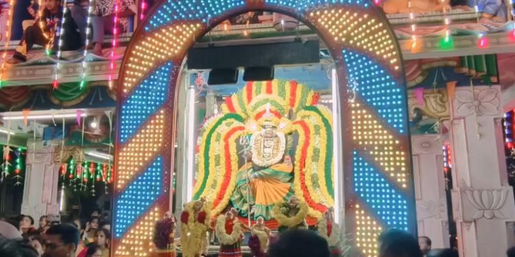 நாகையில் எம்பி தலைமையில் நடைபெற்ற ஆர்ப்பாட்டத்தில் மது போதையில் அலப்பறையில் ஈடுபட்ட நபரால் பரபரப்பு