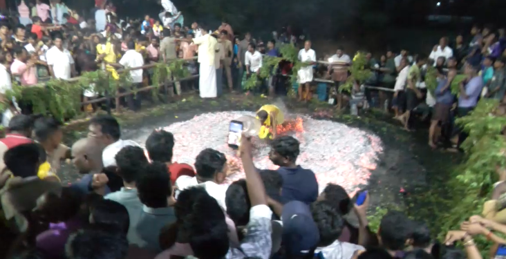 நாகையில் எம்பி தலைமையில் நடைபெற்ற ஆர்ப்பாட்டத்தில் மது போதையில் அலப்பறையில் ஈடுபட்ட நபரால் பரபரப்பு