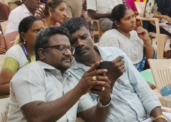 நாகையில் எம்பி தலைமையில் நடைபெற்ற ஆர்ப்பாட்டத்தில் மது போதையில் அலப்பறையில் ஈடுபட்ட நபரால் பரபரப்பு