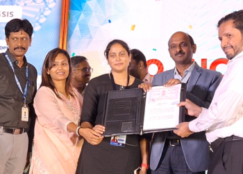 சென்னை வண்டலூர் கிரசன்ட்  கல்லூரியில்  முதலீட்டாளர்கள்,    நிபுணர்கள் உடன்  மயில்சாமி அண்ணாதுரை உரை