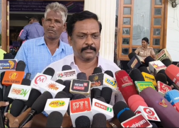 தனியார் வங்கியொன்று கடனை முழுமையாகத்திரும்பச்செலுத்திய பிறகும், கூடுதல் பணம் கேட்டு மிரட்டி வருவதாக புகார்