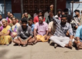 விழுப்புரம் கோவிலில் பூசாரி மீது தாக்குதல் – கோவிலை திறக்கக் கோரி மக்கள் கோவில் முன்பு தர்ணா
