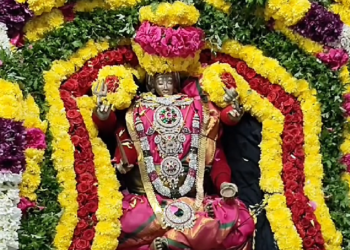 சந்திரபாடி கிராமத்தில் உள்ள 200 ஆண்டுகள் பழமை வாய்ந்த ஸ்ரீ சீதளாதேவி மாரியம்மன் ஆலயத்தில் ஆடிப்பெருக்கை முன்னிட்டு பால்குடம் திருவிழா