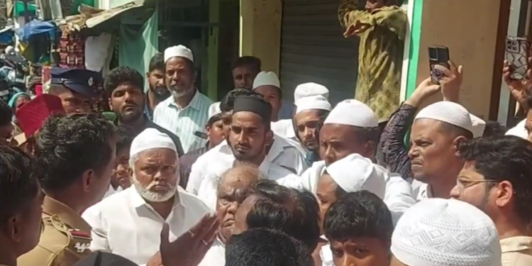 மன்னம்பந்தலில் உள்ள அரசு உதவி பெறும் AVC கல்லூரியில் உலக புகைப்பட தினத்தை முன்னிட்டு புகைப்படக்கண்காட்சி